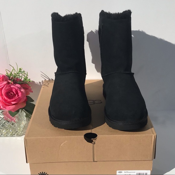 UGG Bailey Bow Abstract Splatter - Picture 6 of 9